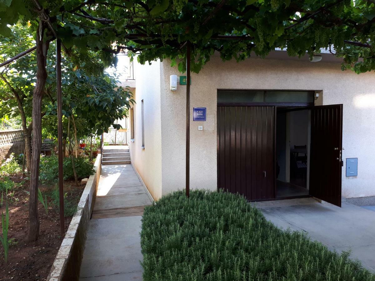 普拉Apartman Ivan公寓 外观 照片